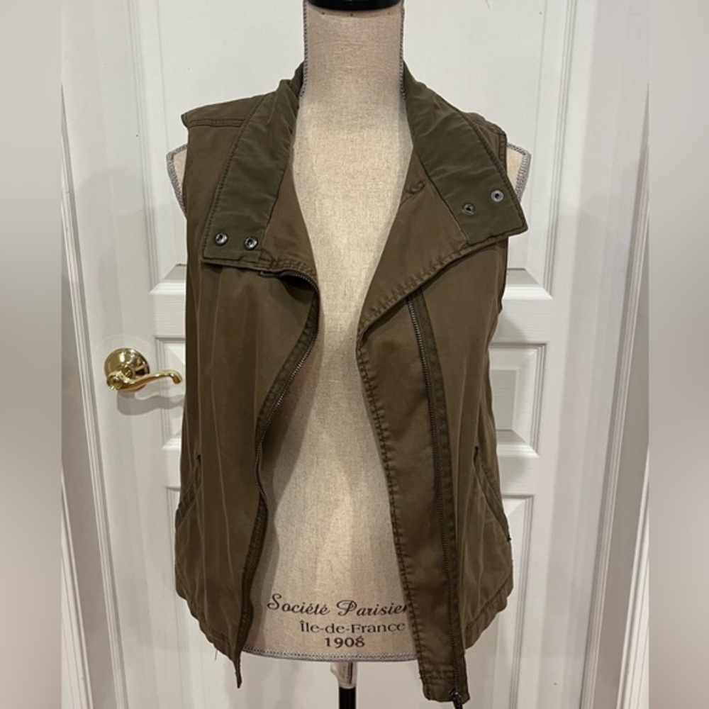 Anthropologie utility vest